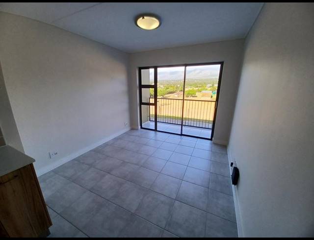 1 BEDROOM PROPERTY TO RENT IN GREENBAY ECO ESTATE